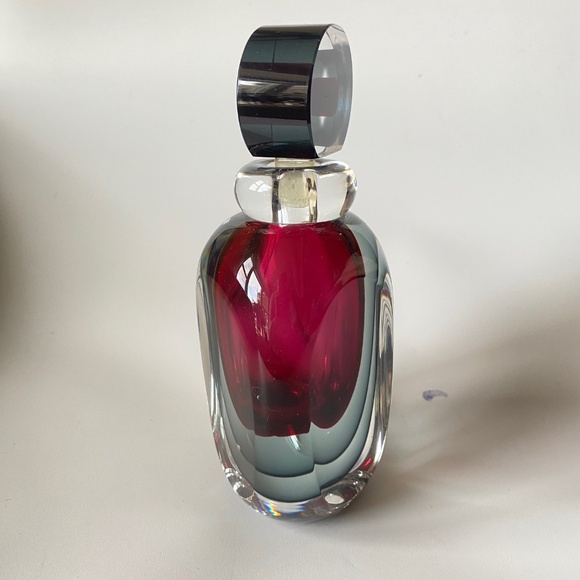 Vintage MURANO Perfume Bottle: Sommerso Effect, Etched "Luigi Onesto" Signature - Picture 10 of 17